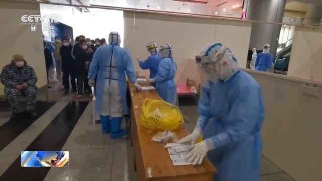 院感医生何隽:管天管地管空气 我是医疗队里安全大管家